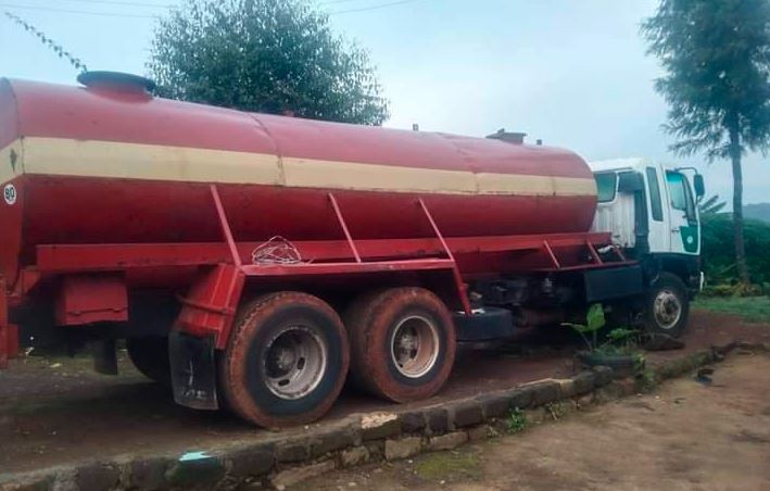 Exhauster truck ready for hire
